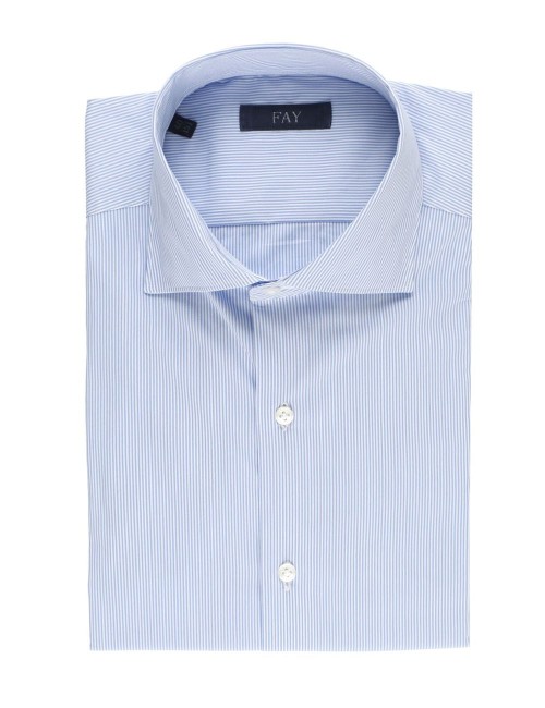 Camicia regular fit con collo francese in popeline azzurra