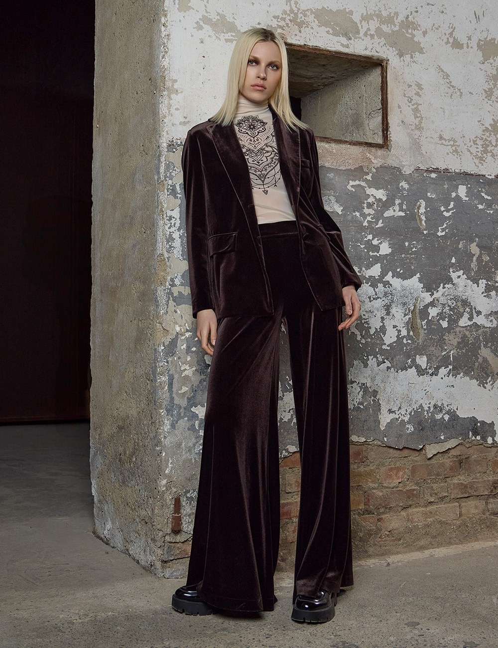 Pantalone in velluto largo wenge